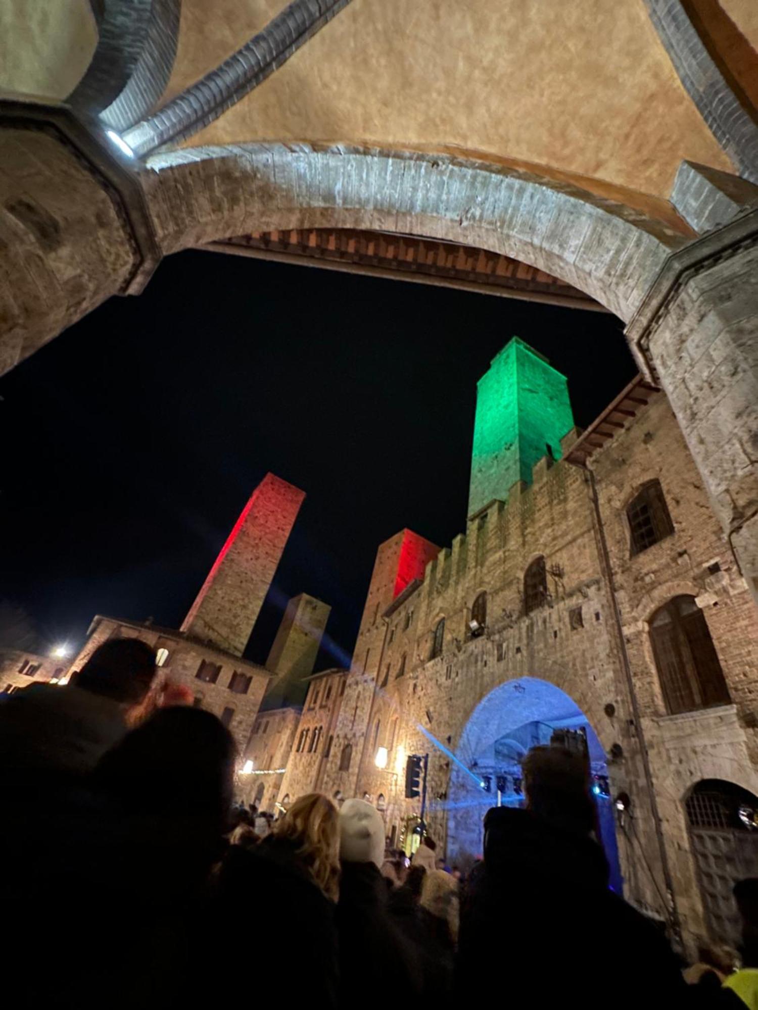 Lo Scrigno Dei Sogni Apartment San Gimignano Luaran gambar