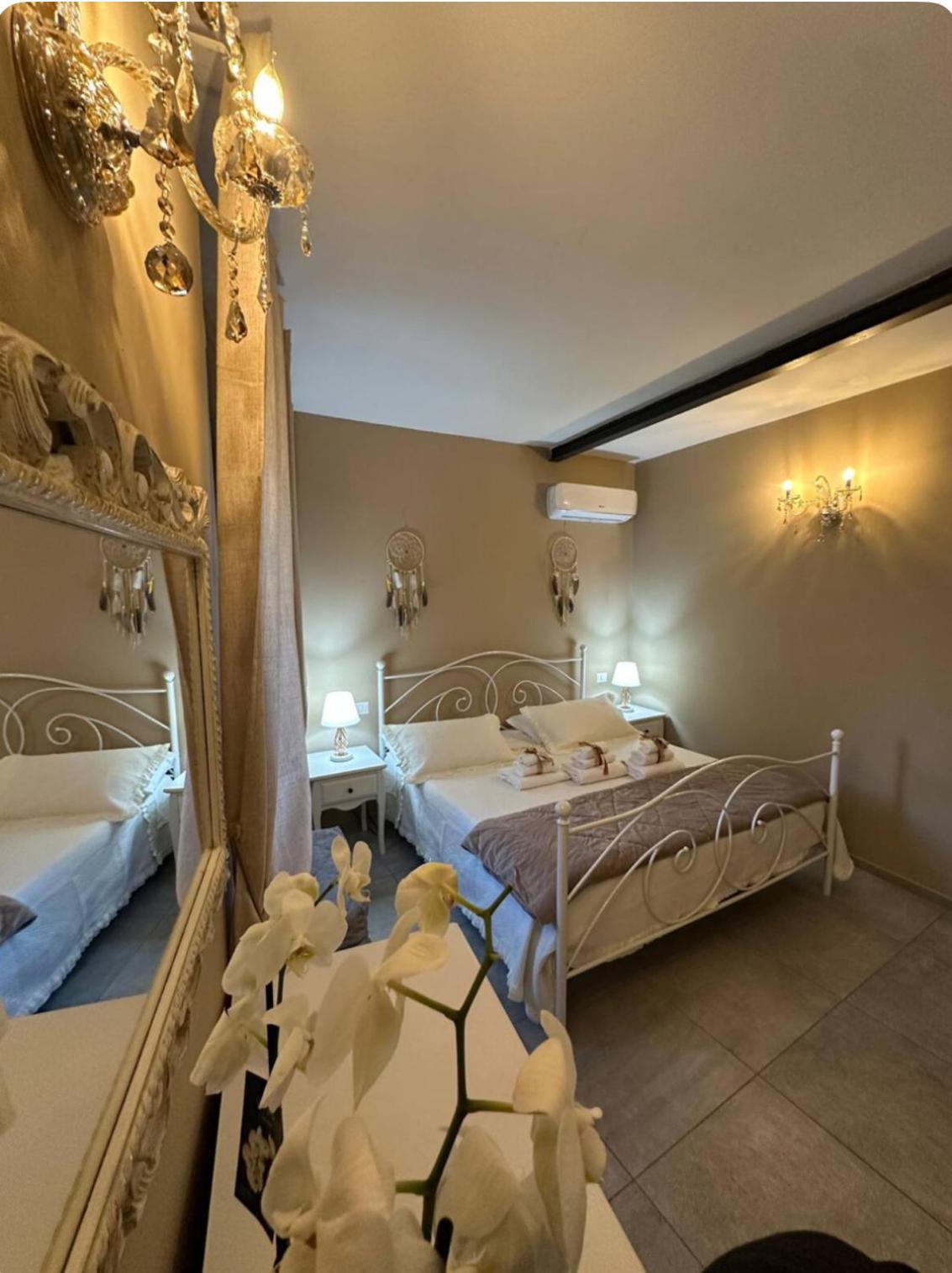 Lo Scrigno Dei Sogni Apartment San Gimignano Luaran gambar