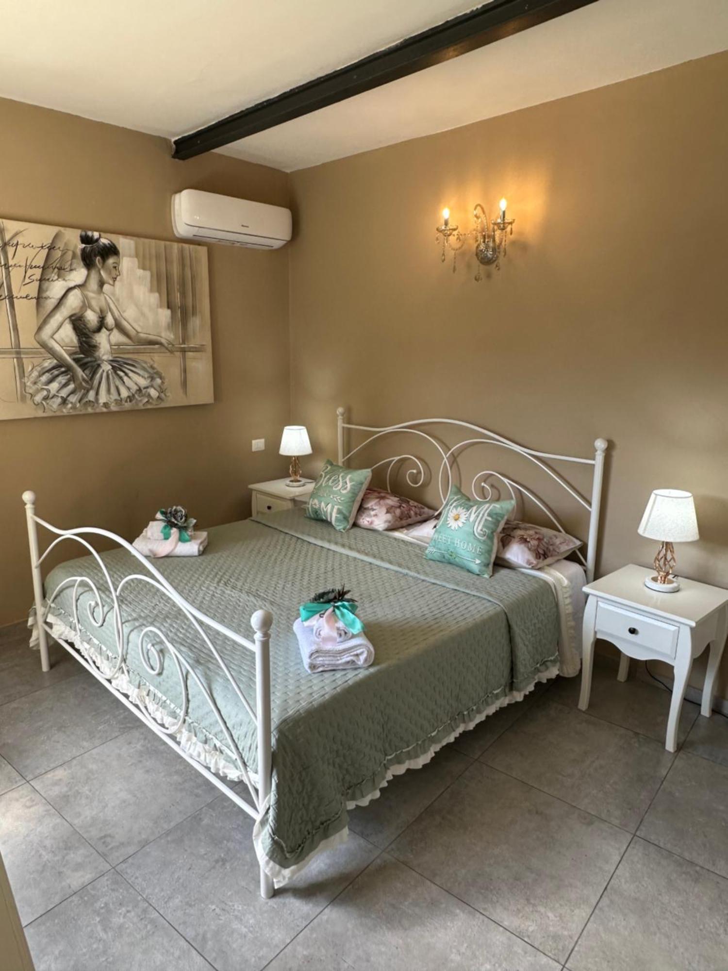Lo Scrigno Dei Sogni Apartment San Gimignano Luaran gambar